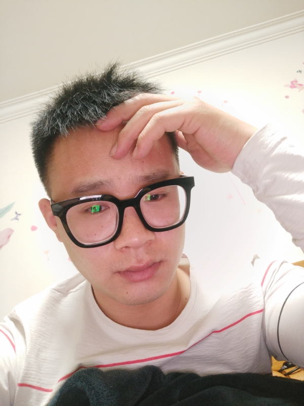华灯初上的夜晚的第一张照片--建瓯相亲网