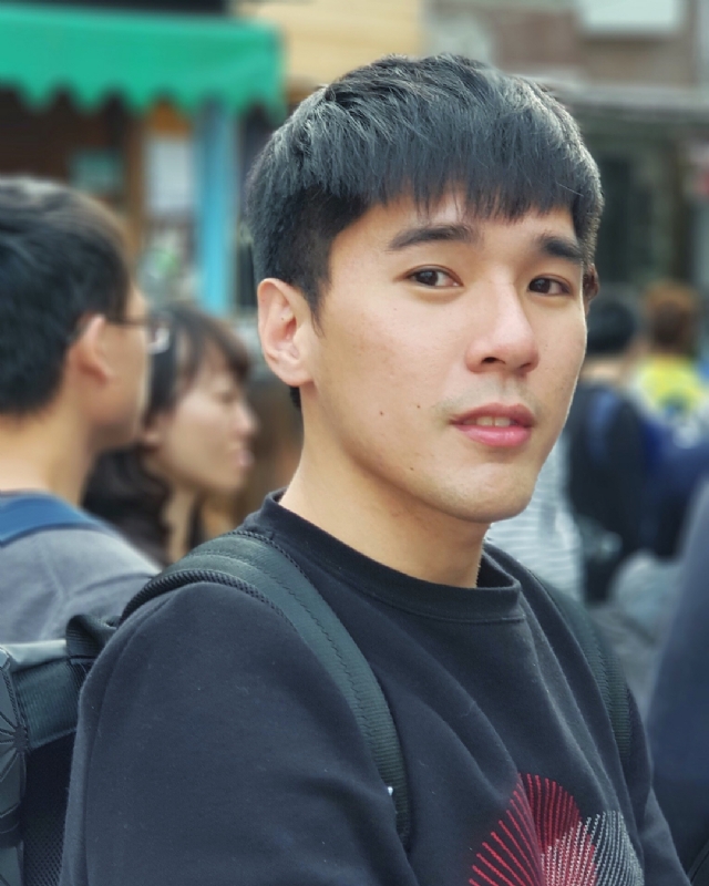 雨中孤独的第一张照片--建瓯相亲网