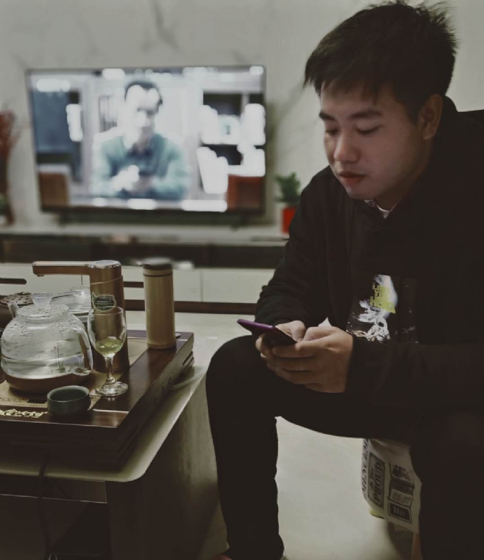 嗯今年能脱单吗的第一张照片--建瓯相亲网