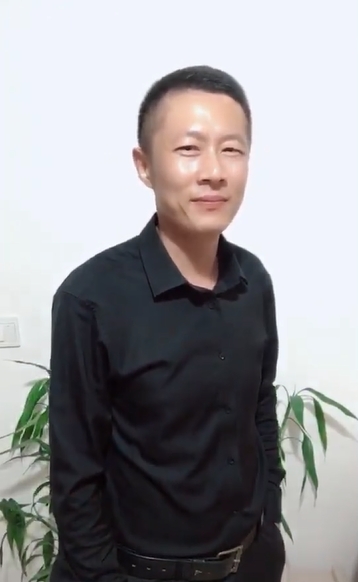地huhi的第一张照片--建瓯相亲网