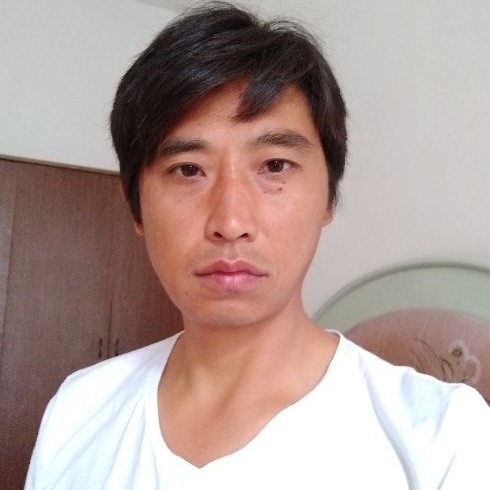 莞尔一笑的第一张照片--建瓯相亲网