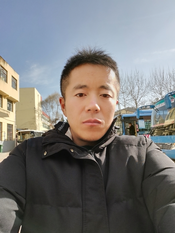 孤独的云的第一张照片--建瓯相亲网