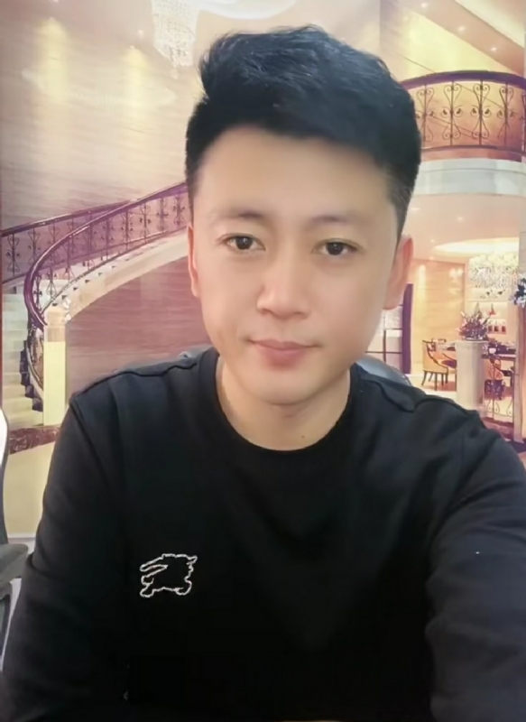 屋顶拾荒人的第三张照片--建瓯相亲网