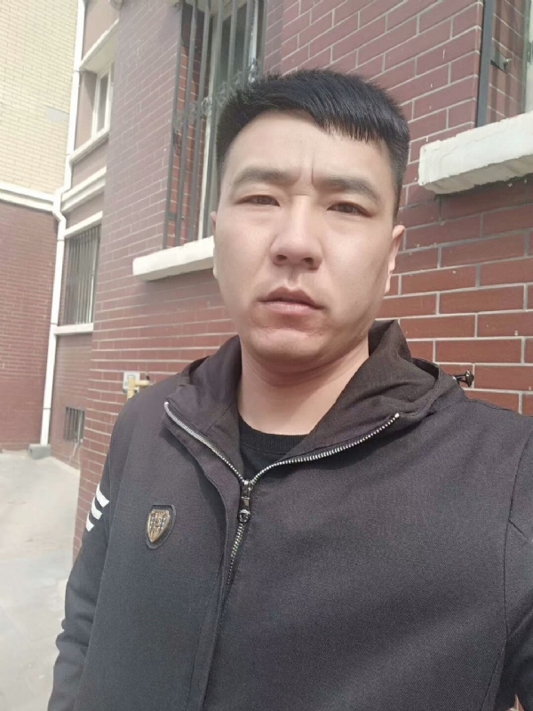 谁伴我闯荡的第一张照片--建瓯相亲网