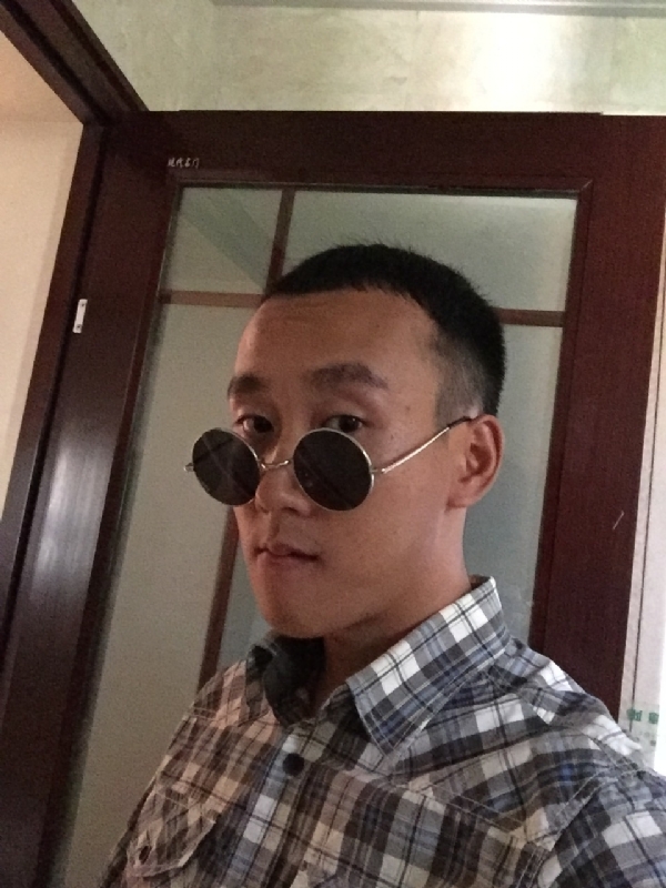 悲喜的第一张照片--建瓯相亲网