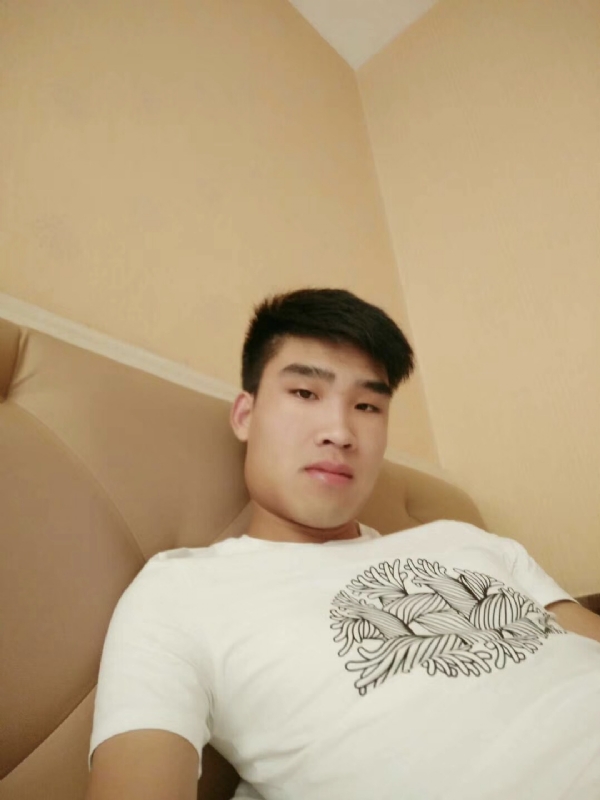 谁不曾孤单上路的第一张照片--建瓯相亲网