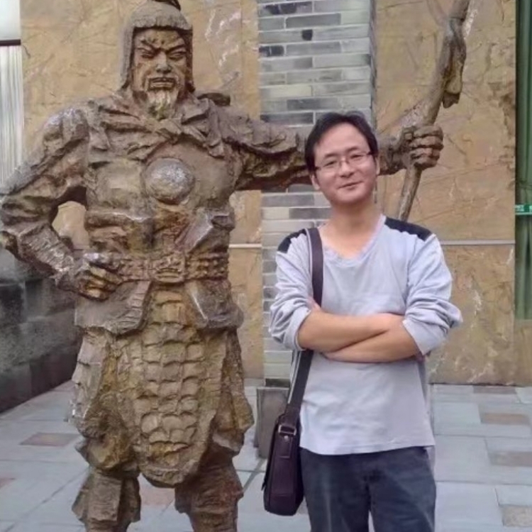 孤狼的第三张照片--建瓯相亲网
