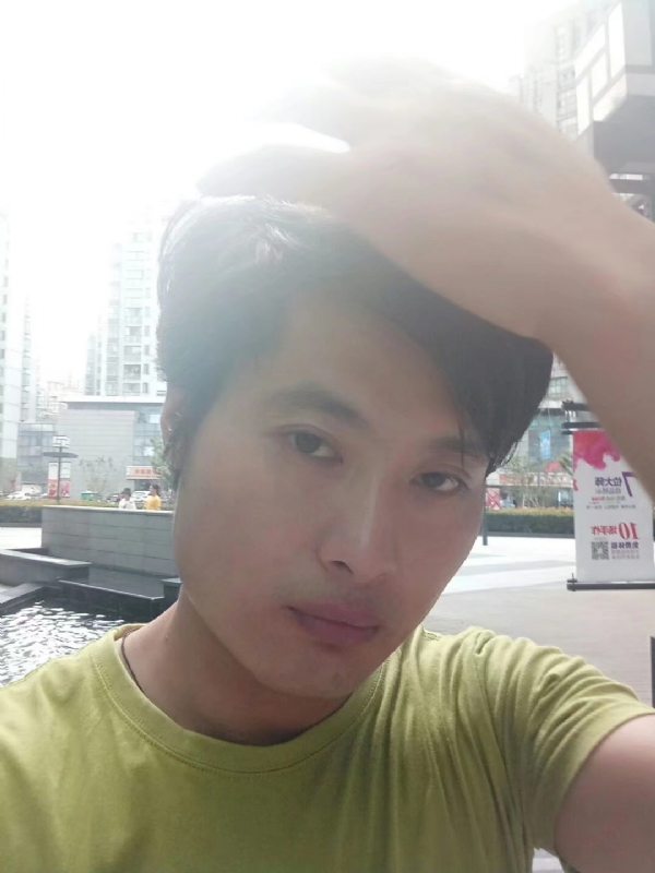 钢铁侠的第一张照片--建瓯相亲网