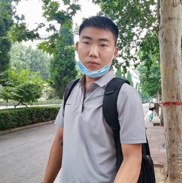 90年男征婚的第一张照片--建瓯相亲网