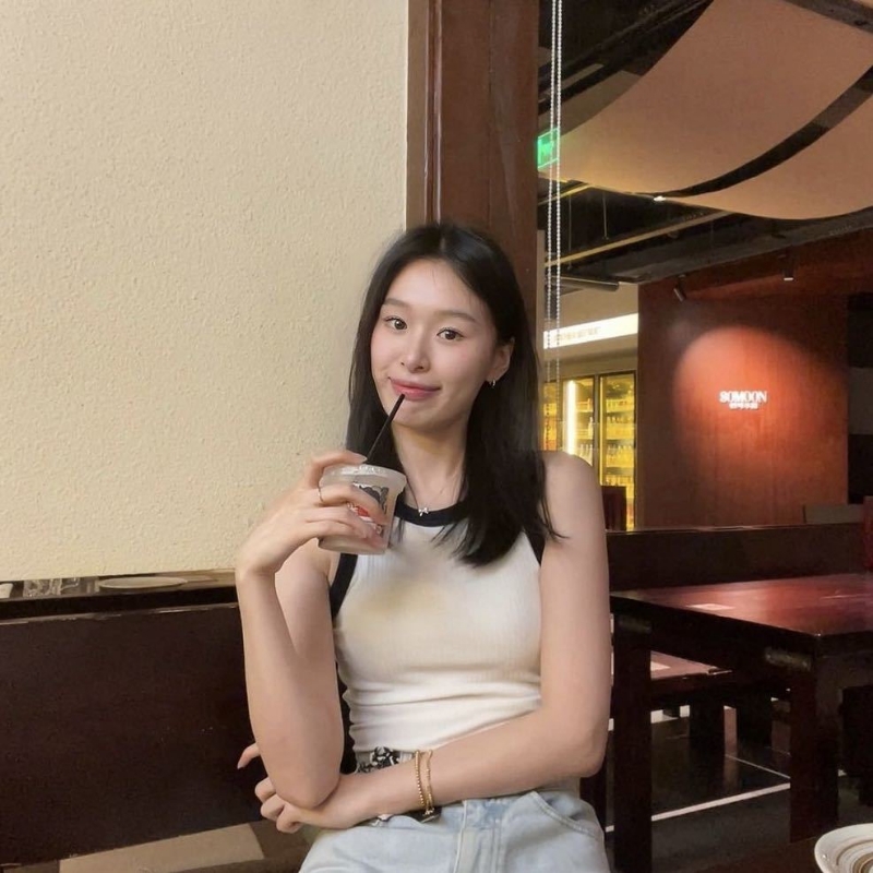 羽毛的第一张照片--建瓯相亲网